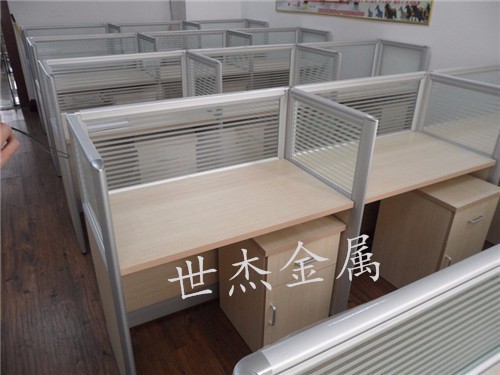 世杰办公桌 办公家具厂家新款办公桌钢制办公桌 格挡 屏风办公桌质优